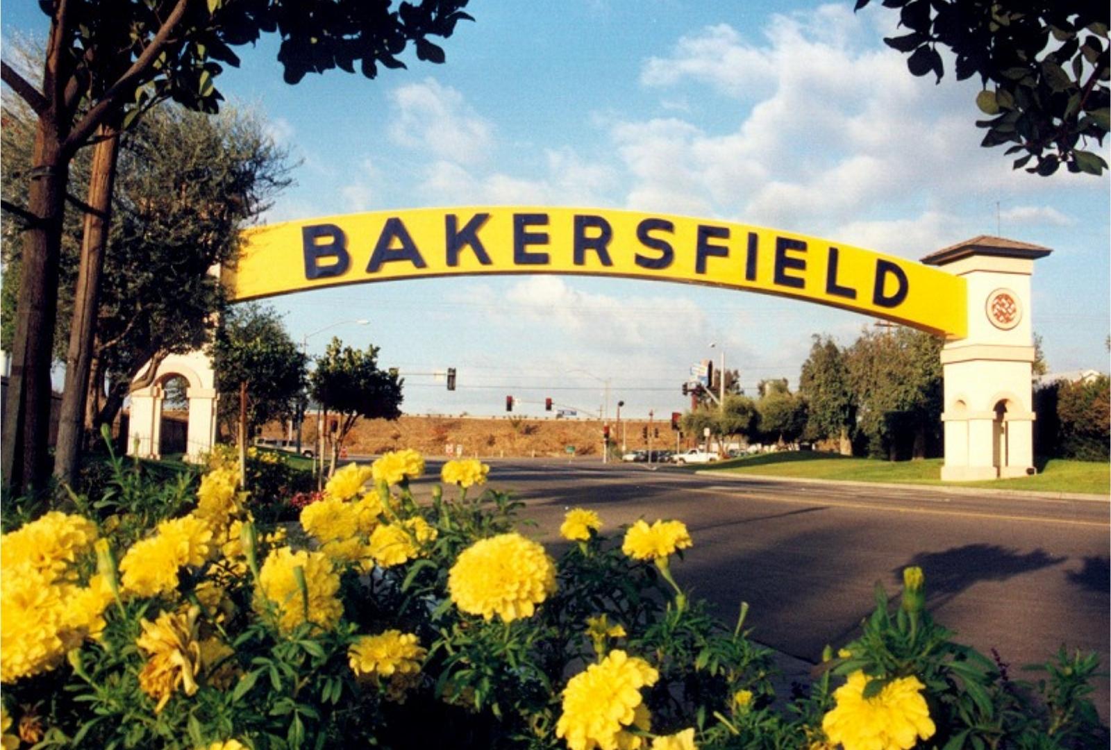 Bakersfield Arch